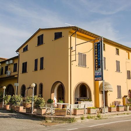 Hotel Il Pozzetto Ravigliano Exterior foto